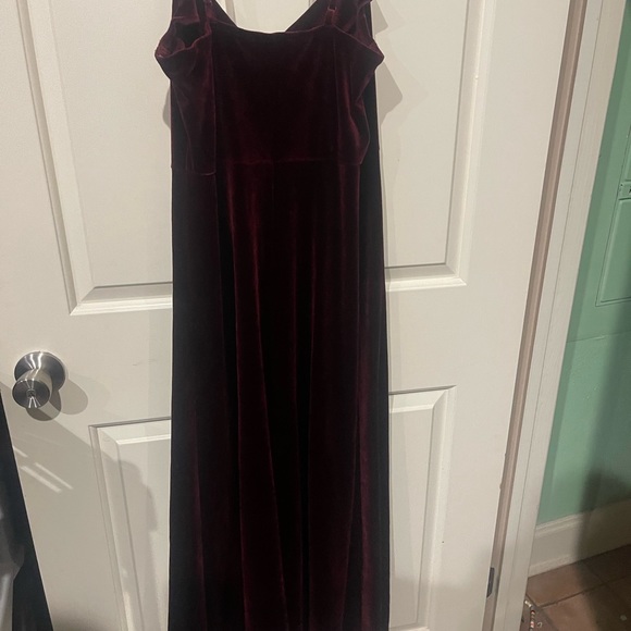 Velvet Red California Bay Co Long Dress size small - Picture 4 of 9